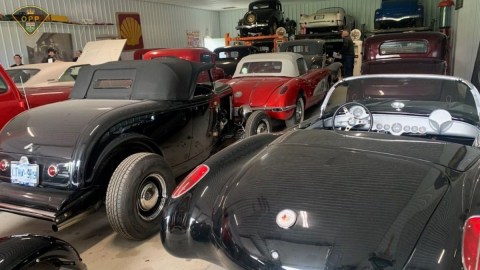 A photo of stolen vehicles found in a barn in Stirling, Ontario